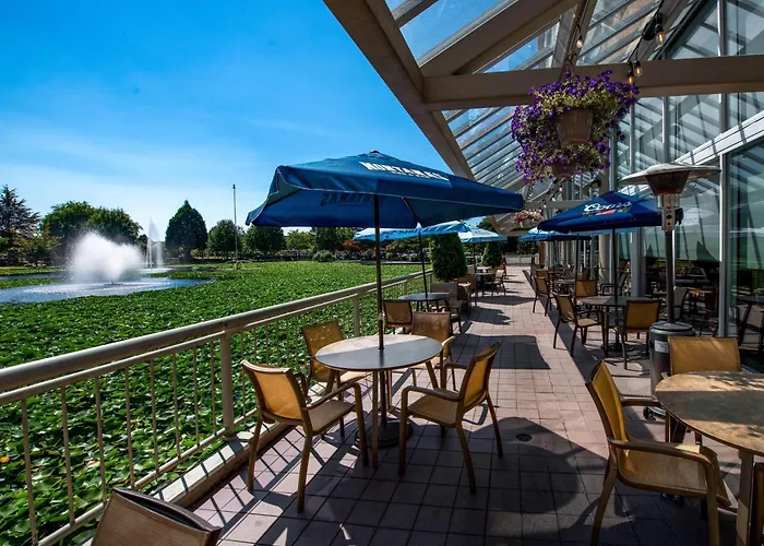 Coast Chilliwack Hotel By Apa